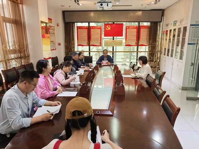 202511241763948653838258.jpg 甘肃建投七建新厦公司顺利完成10月成本月度检查.jpg