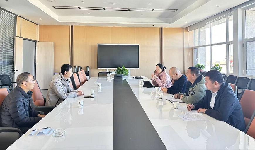 202512011764556344349670.jpg 玉门通道物流港服务区项目检查物业管理工作报道.jpg