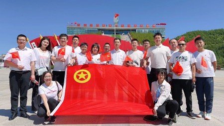 致敬青春 先锋榜样|--记甘肃建投七建公司“五四红旗团支部”七建新厦公司团支部