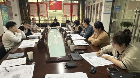 甘肃建投七建新厦公司召开“五三五台项目”推进会